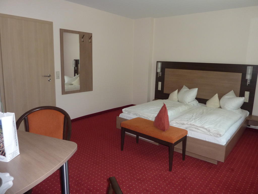 Hotel Gasthof Koenig Karl Φρόιντενσταντ Δωμάτιο φωτογραφία