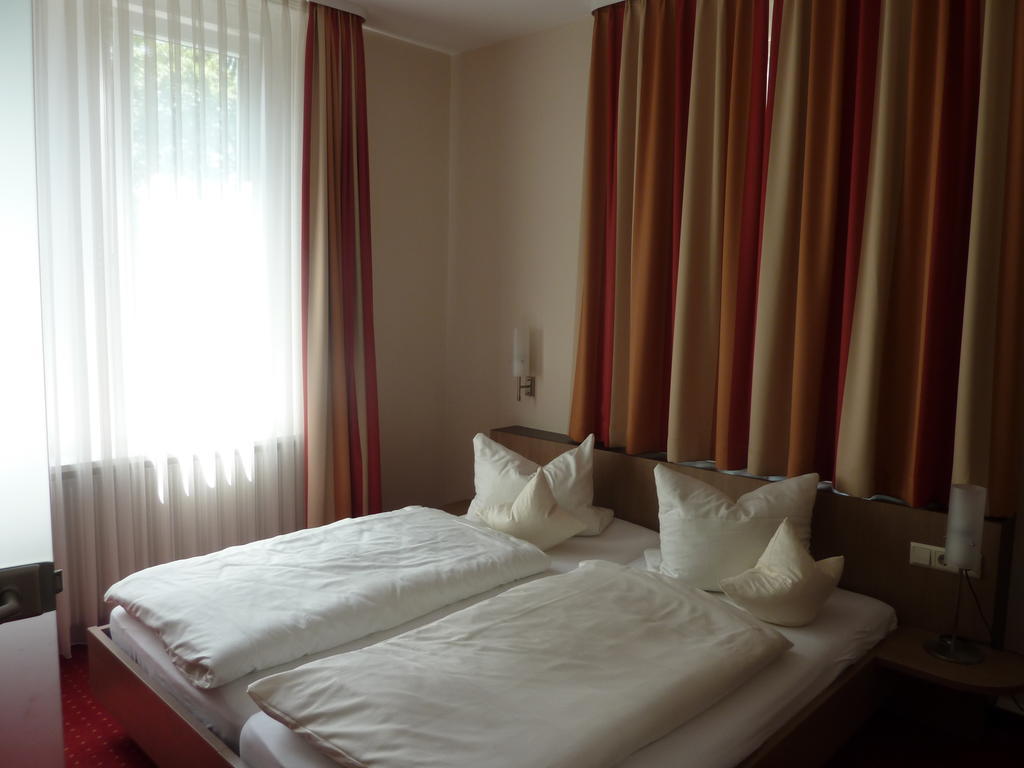 Hotel Gasthof Koenig Karl Φρόιντενσταντ Δωμάτιο φωτογραφία